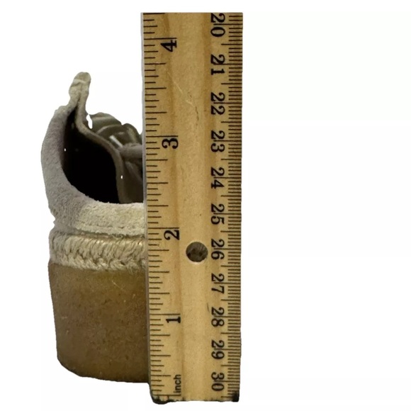 Clarks Wallabees Womens Platform Mule Suede Shoe Size 8 Cream Lace Up Bead Boho - Picture 13 of 16